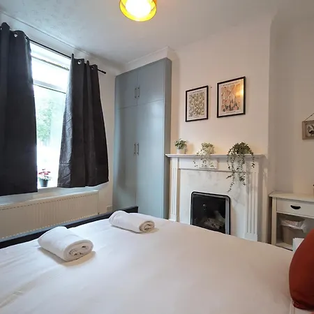 Prázdninový dům Modern Double W Private Bath & Free Parking *