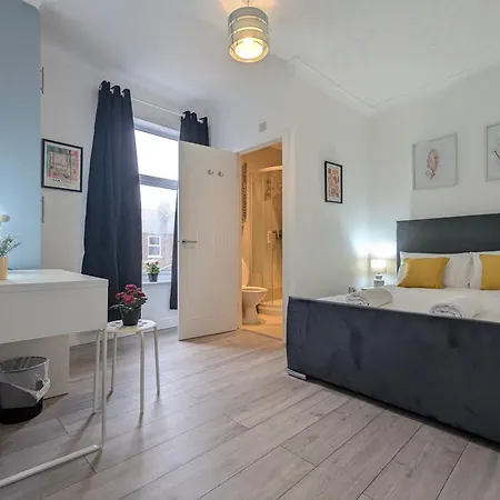 Modern Double W Private Bath & Free Parking يورك