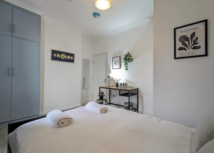 Hébergement de vacances Modern Double W Private Bath & Free Parking